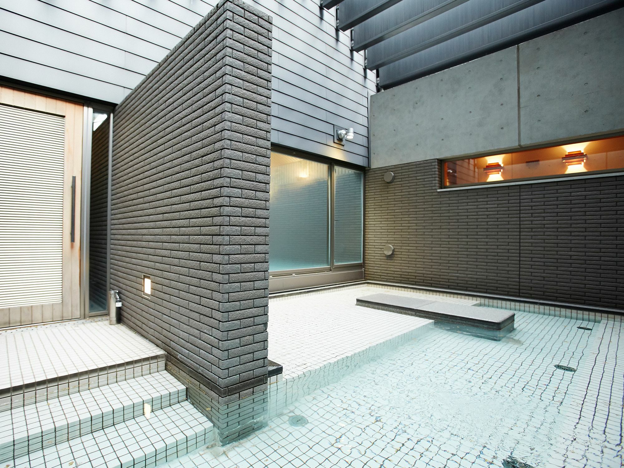 Osaka Academia Hotel Exterior foto